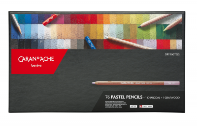 BOITE 76 PASTEL CARAN D\'ACHE + 1 FUSAIN + 1 GRAFWOOD