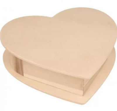 BOITE EN BOIS COEUR 19x18,5x5cm 
