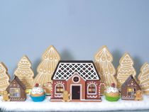 MAISON RELIEF NOEL A CROQUER