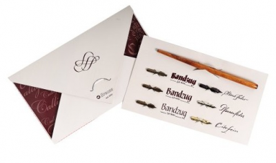 NECESSAIRE POUR ECRITURE & CALLIGRAPHIE BRAUSE