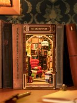 SERRE-LIVRES SHAKESPEARE